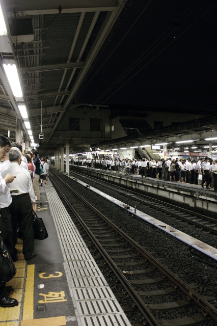 soku_02912.jpg :: 建築 建造物 道路 線路 駅 上野 