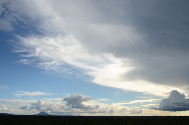 soku_03740.jpg :: 自然 風景 空 雲 山 