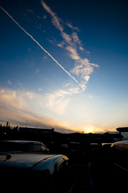 soku_05500.jpg ::  風景 自然 空 飛行機雲 