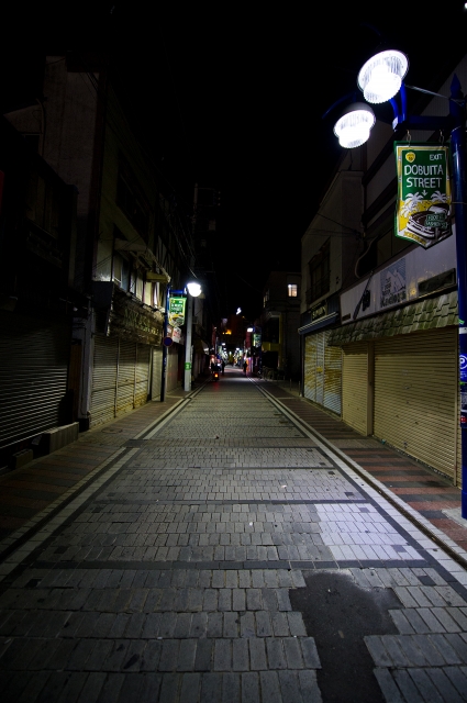 soku_07367.jpg :: 横須賀 どぶ板通り 夜景 
