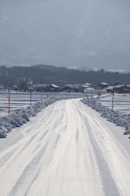 soku_08302.jpg :: 建築 建造物 道路 雪景色 