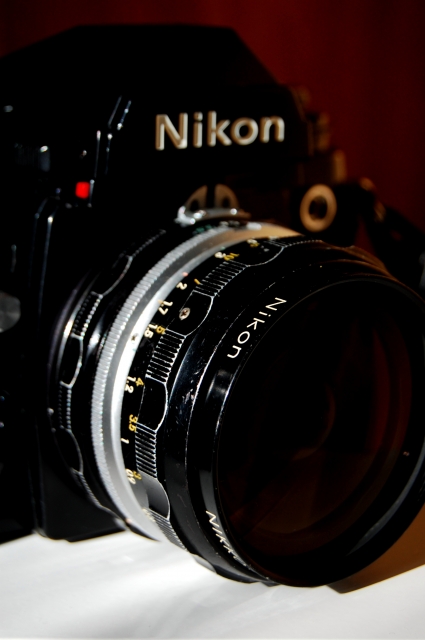 soku_08816.jpg :: F3+NikkorｰH Auto 28mm Ai改 カメラ機材 カメラ レンズ 
