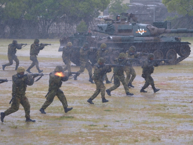 soku_08967.jpg :: 74式戦車 陸上自衛隊 模擬戦 