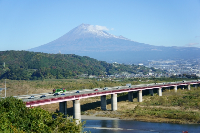 soku_11053.jpg :: 建築 建造物 橋 風景 自然 山 富士山 