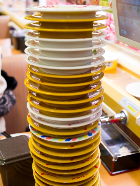 soku_11101.jpg :: 食べ物 和食 寿司 回転寿司 完食 皿 