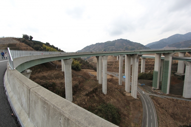 soku_11319.jpg :: 道路 高速道路 新東名高速道路 静岡県 土木 構造物 橋 ランプ橋 