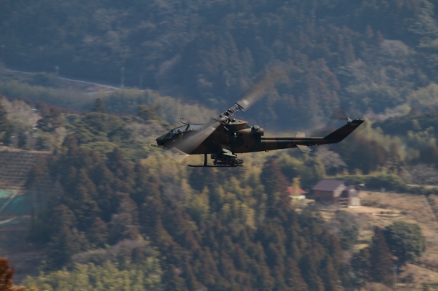 soku_11938.jpg :: 陸自 攻撃ヘリコプター AH.1S 