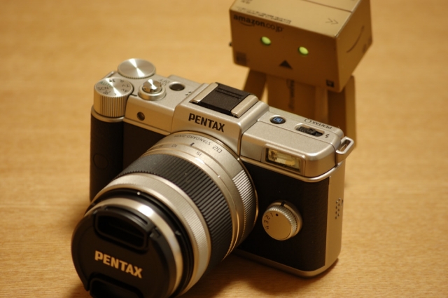 soku_13374.jpg :: カメラ機材 カメラ レンズ アート 工芸品 クラフト 人形 フィギュア ダンボー 