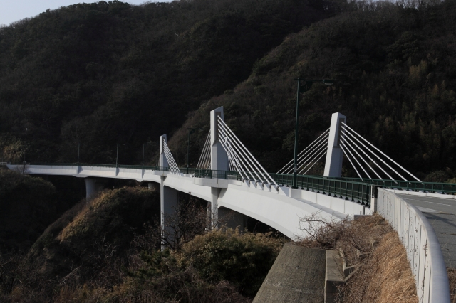 soku_14462.jpg :: 建築 建造物 橋 エクストラドーズド橋 長者ヶ橋 by 佐渡 