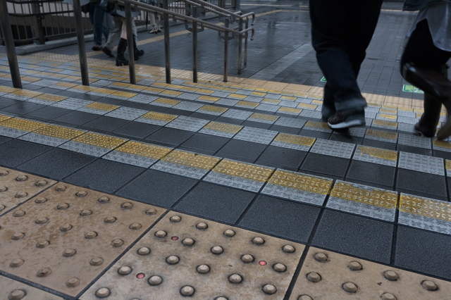 soku_15582.jpg :: 雨 水分 都市の風景 