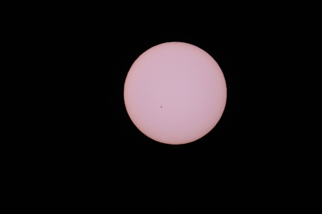 soku_15696.jpg :: 風景 自然 天体 太陽 約1/8万NDフィルター 換算1260㎜ 