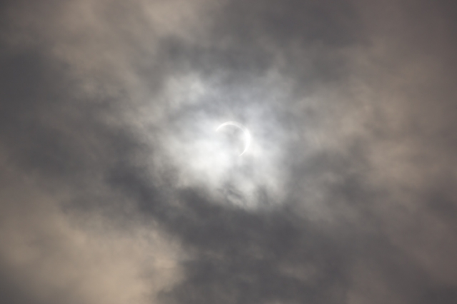 soku_16572.jpg :: 風景 自然 天体 太陽 日食 金環日食 