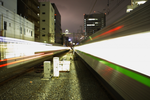 soku_19085.jpg :: 乗り物 交通 鉄道 電車 夜景 スローシャッター 