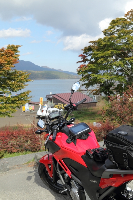 soku_21850.jpg :: 乗り物 交通 自動車 オートバイ 乗り物 交通 自動車 オートバイ バイク NC700X 山中湖 