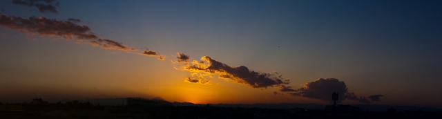 soku_22224.jpg :: 夕焼け 空 雲 鳥 風景 パノラマ (^.^) 