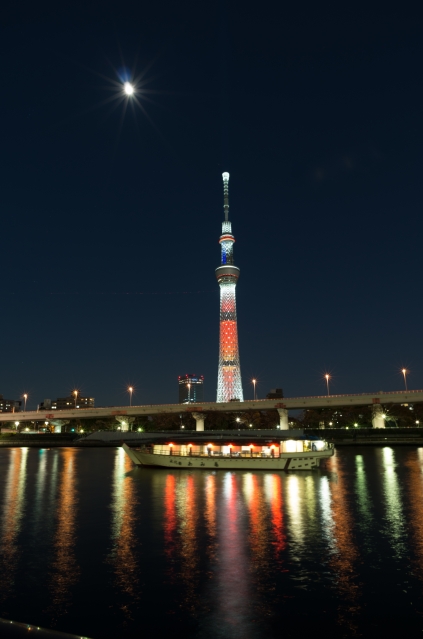 soku_23463.jpg :: 建築 建造物 塔 タワー 東京スカイツリー 色 光 ライトアップ 