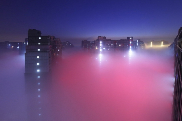 soku_24260.jpg :: 風景 街並み 都市の風景 霧 