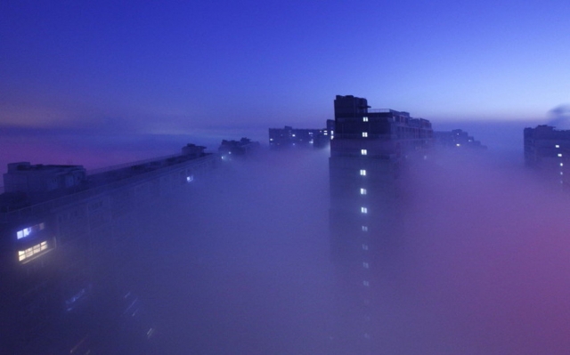 soku_24263.jpg :: 風景 街並み 都市の風景 霧 
