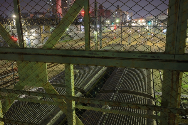 soku_26243.jpg :: 三鷹ヤード 夜景 電車 