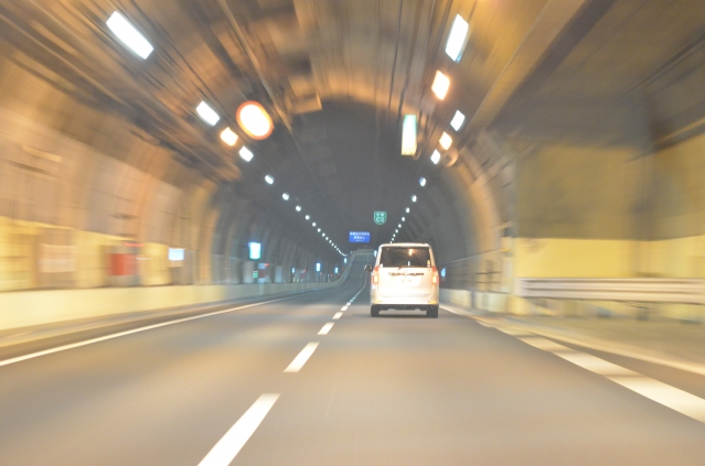 soku_29173.jpg :: 乗り物 交通 道路 トンネル 