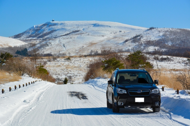 soku_29554.jpg :: 風景 自然 雪景色 雪道 自動車 