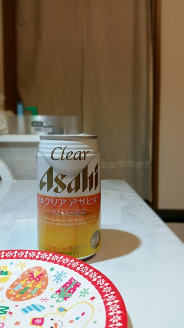 soku_31898.jpg :: 飲み物 ドリンク 酒 ビール 一人酒 