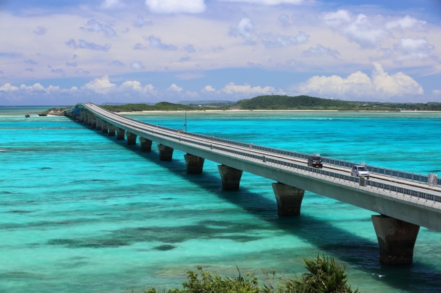 soku_32953.jpg :: 池間島 風景 自然 海 建築 建造物 橋 