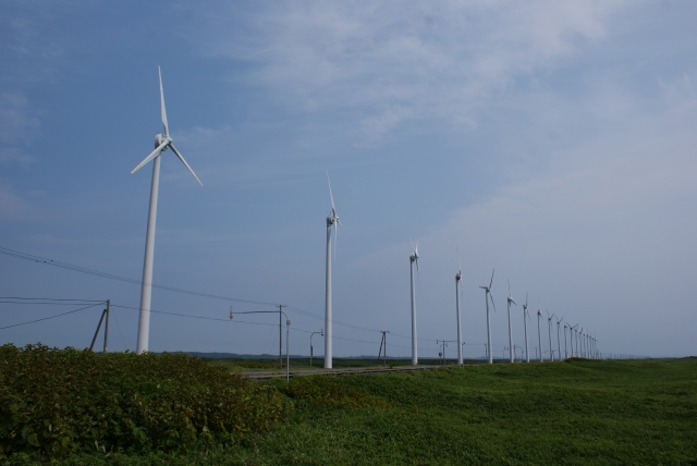 soku_32966.jpg :: オロロンラインの例のアレ 建築 建造物 風車 風力発電 