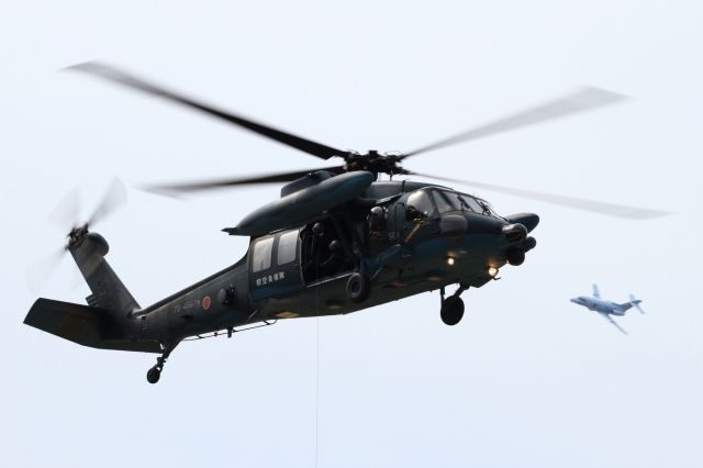 soku_33787.jpg :: 小牧基地 救難隊 救難ヘリコプター UH.60J U.125A(救難捜索機) 