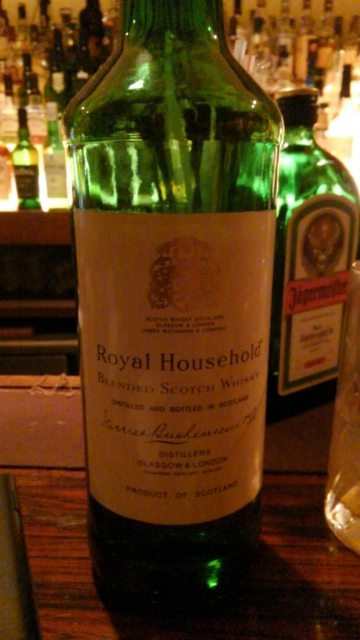soku_34471.jpg :: みーちゃんおとうさんのロイヤルハウスホールド イギリス 王室 飲み物 ドリンク 酒 ウィスキー 