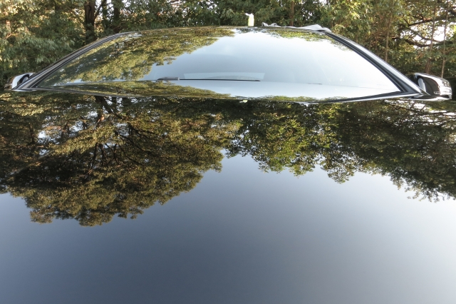 soku_34541.jpg :: 風景 郊外 車 ドライブ Cクラスクーペ カーラック仕上げ まるで鏡のよう 