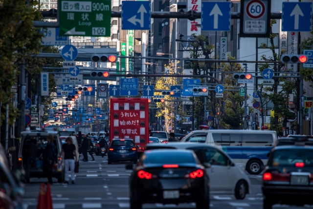 soku_34748.jpg :: 堺筋全部赤 風景 街並み 都市の風景 乗り物 交通 信号機 