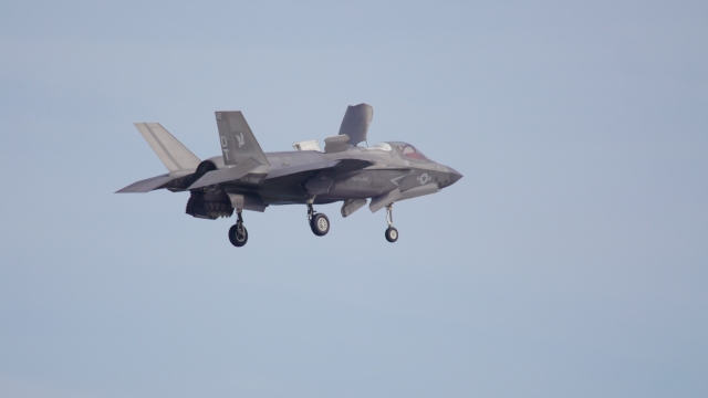 soku_36756.jpg :: 乗り物 交通 航空機 飛行機 軍用機 戦闘機 F-35B 