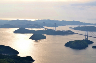soku_02193.jpg :: D5000 自然 風景 海 空 雲 建築 建造物 橋 しまなみ海道 