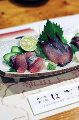 soku_02785.jpg :: 物 モノ 食べ物 魚 さしみ 鯖 