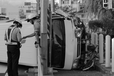 soku_02850.jpg :: 交通事故 乗り物 自動車 神奈川県警 