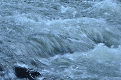 soku_04364.jpg :: 自然 風景 川 河川 水しぶき 