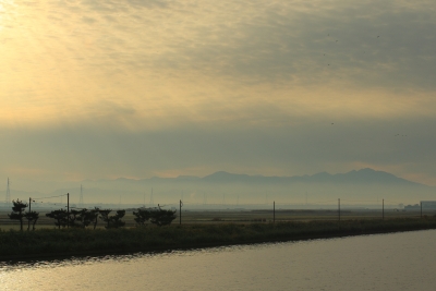 soku_06085.jpg :: 風景 自然 空 雲 光芒 by Niigata 