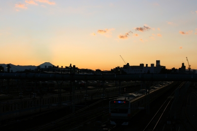 soku_06307.jpg :: 夕暮れ 富士山 鉄分 中央線 三鷹跨線橋 (^_^) 