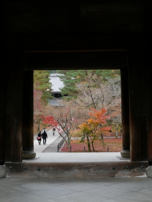 soku_07181.jpg :: 京都 南禅寺 三門 ぼっちの旅 GX.1 内臓水準器基準 
