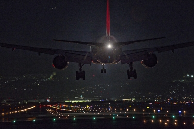 soku_07703.jpg :: 乗り物 交通 航空機 飛行機 夜景 