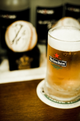 soku_08231.jpg :: 飲み物 ドリンク 酒 ビール ハイネケン 