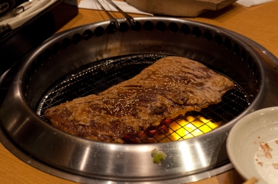soku_08235.jpg :: 食べ物 和食 焼肉 網焼き 肉 