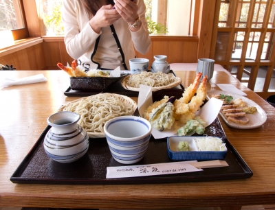 soku_11193.jpg :: 食べ物 麺類 蕎麦 そば 天ぷらそば リア充爆発しろ 