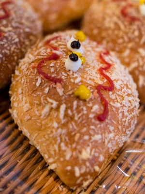 soku_11833.jpg :: 食べ物 パン 菓子パン カレーパン 