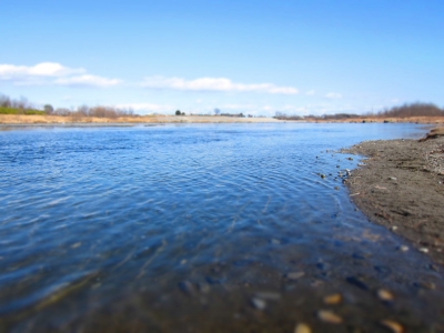 soku_12947.jpg :: PowerShotS95 風景 自然 水分 川 河川 荒川 ジオラマモード 