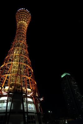 soku_14965.jpg :: 神戸タワーを手持ちで撮影 
