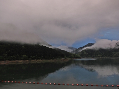 soku_16260.jpg :: PowerShotS95 風景 自然 水分 コンデジ埼玉 lock 湖 神流湖 雲 
