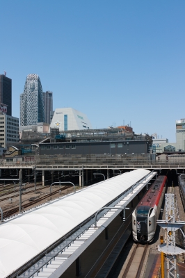 soku_17497.jpg :: 都市の風景 新宿 新宿駅 コクーンビル 鉄分 NEX 