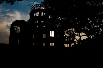 soku_17683.jpg :: 風景 自然 空 夕焼け 逆光 原爆ドーム 